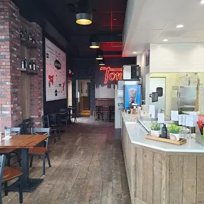 Tono Pizzeria + Cheesesteaks