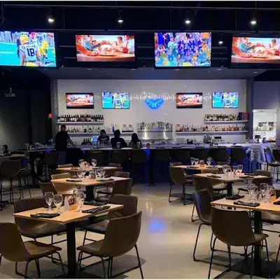 Kitchen & Cocktails at Birdi Golf