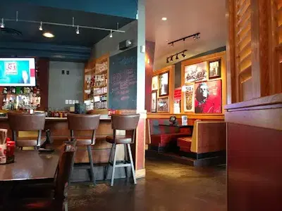 Red Robin Gourmet Burgers and Brews