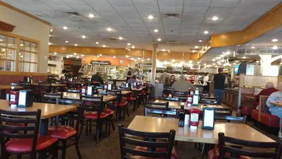 Golden Corral Buffet & Grill