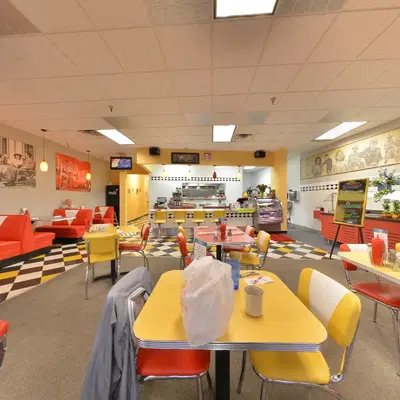 Ze's Diner Eagan