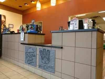Pizza Hut