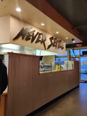 Toppers Pizza