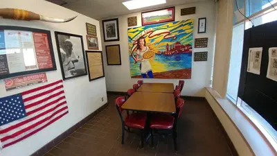 Red's Savoy Pizza