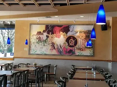 Dino's Gyros: Falcon Heights, MN