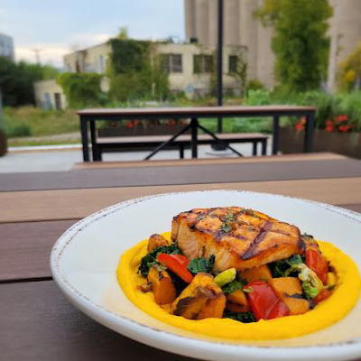 Advellum Vegetable Eatery