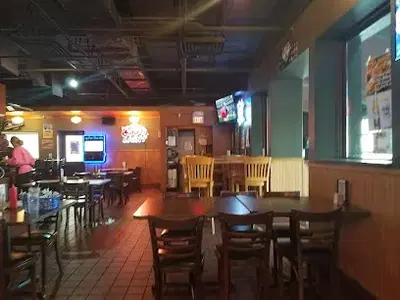 Dukes Pizza-Pub-Grill