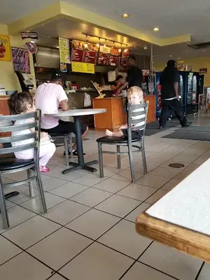 Pappys Chicago Style Eatery