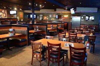 B-52 Burgers & Brew Inver Grove Heights