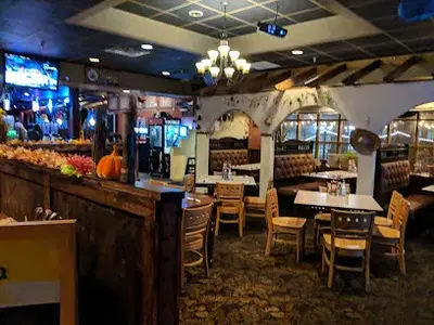 El Tequila Mexican Grill & Bar