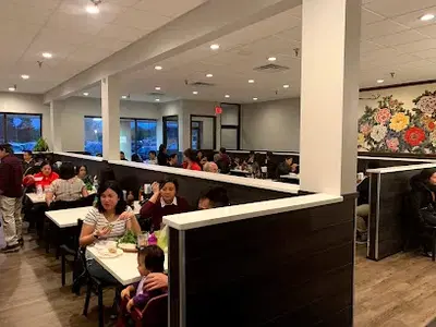 MT Noodles Vietnamese Restaurant