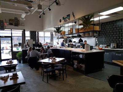Marna's Eatery and Lounge