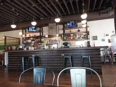 The Birdhouse Eat & Drink