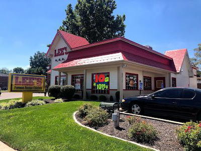 Lee's Famous Recipe Chicken