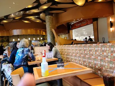 Cafe Bistro
