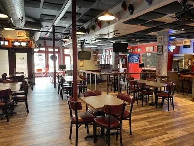 The Post Sports Bar & Grill - Maplewood