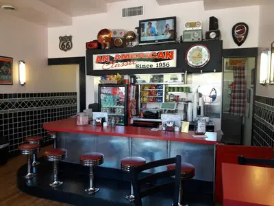 Mugs Up Diner