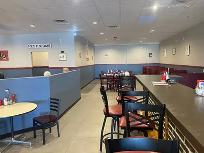 Rae's Cafe