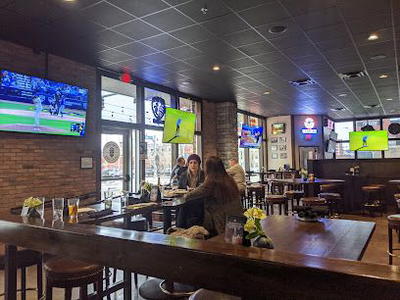 Streetcar Grille & Tavern