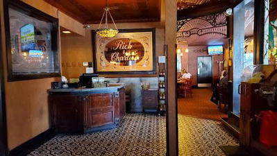 Rich & Charlie's Crestwood