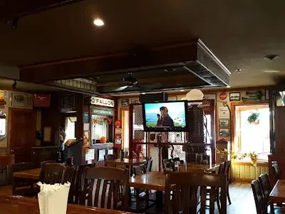 Ethyl's Smokehouse & Saloon