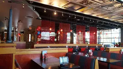 Red Robin Gourmet Burgers and Brews
