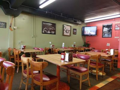 Ms Piggies' Smokehouse