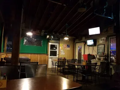 Fenton Bar and Grill
