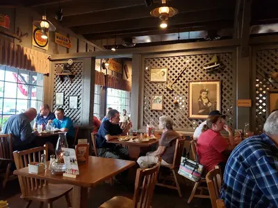 Cracker Barrel Old Country Store