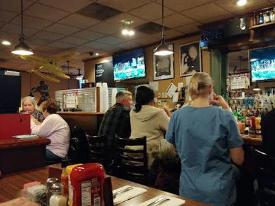 Frankie G's Bar & Grill