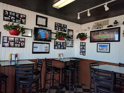 Maxs Burgers and Gyros