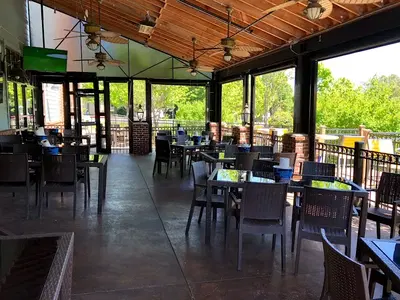 Hickory Tavern
