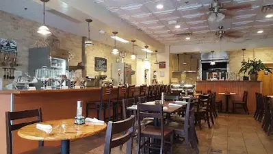 Leli's Italian Eatery, Market And Bakery