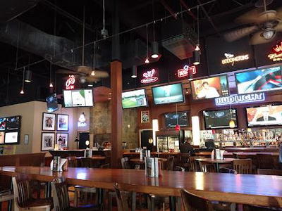 Hickory Tavern