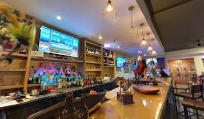 Deluxe Fun Dining Restaurant