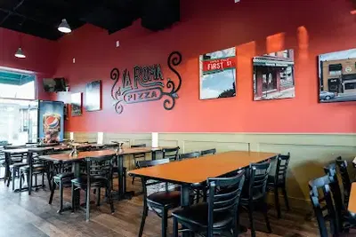 La Roma Pizza