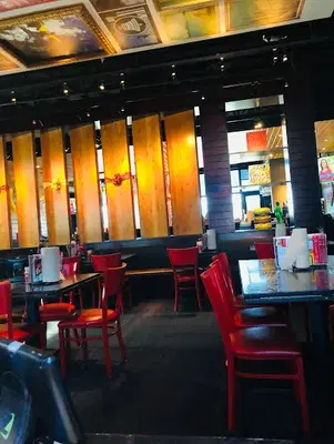Red Robin Gourmet Burgers and Brews