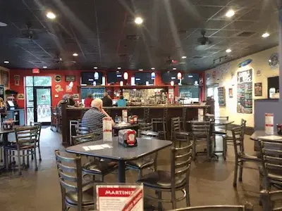 Dunwellz Custom Kitchen and Pour House