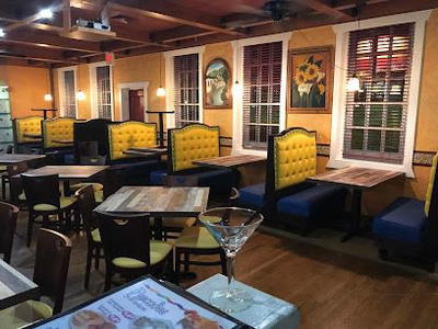 La Riviera Marisqueria