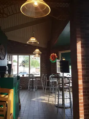 La Casa Pizzaria West