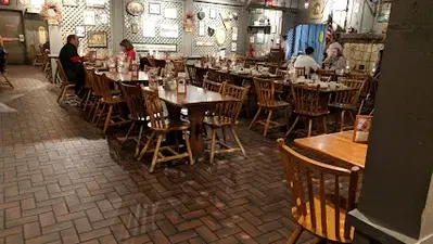 Cracker Barrel Old Country Store