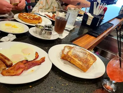 Hy-Vee Market Grille Express
