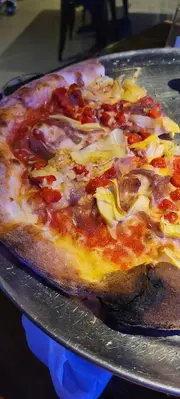 Noli’s Pizzeria