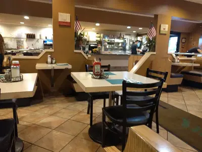 Lighthouse Family Restaurant and Diner