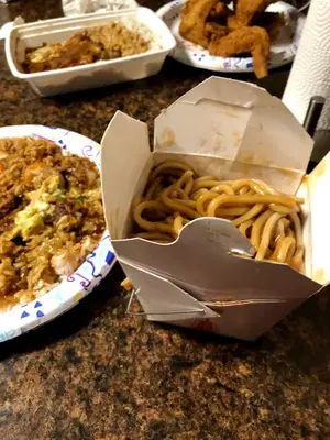 Low Chinese American Restaurant