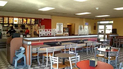 Carl's Jr.