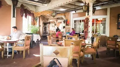 El Pinto Restaurant