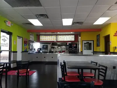 Roberto's Taco Shop
