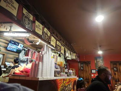 Roberto's Taco Shop