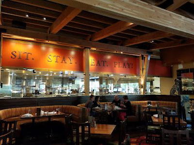 Lazy Dog Restaurant & Bar